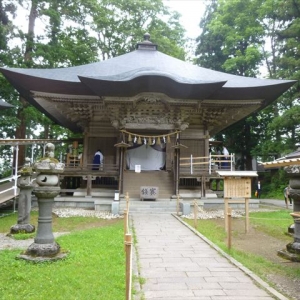 明治時代以降初めて１４０年ぶりの御開扉となった羽黒山蜂子神社とは！