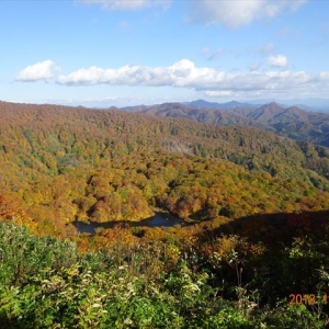 鳥海山～鶴間池～紅葉～秋の青空と雲！