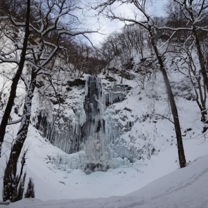 静けさの中行ってきました～「玉簾の滝」